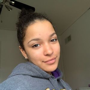 Meet your Posher, Alexa